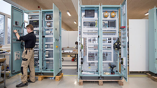 production-of-electrical-panels